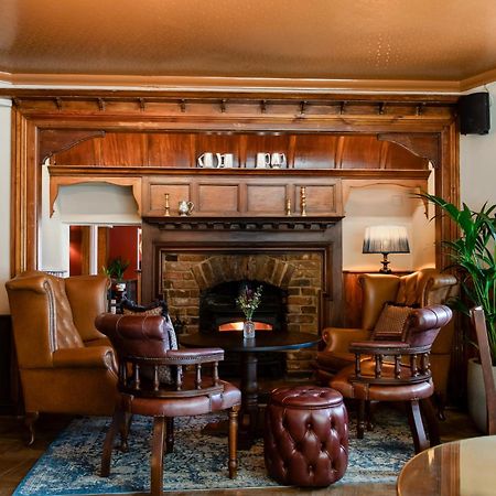 Red Lion Hotel Радлетт Экстерьер фото