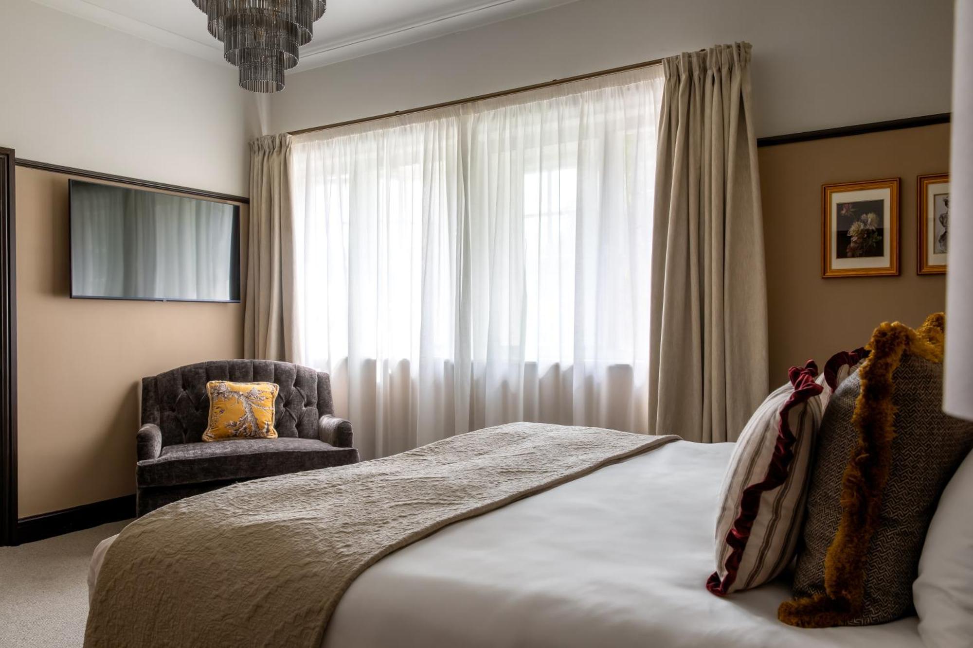 Red Lion Hotel Радлетт Экстерьер фото
