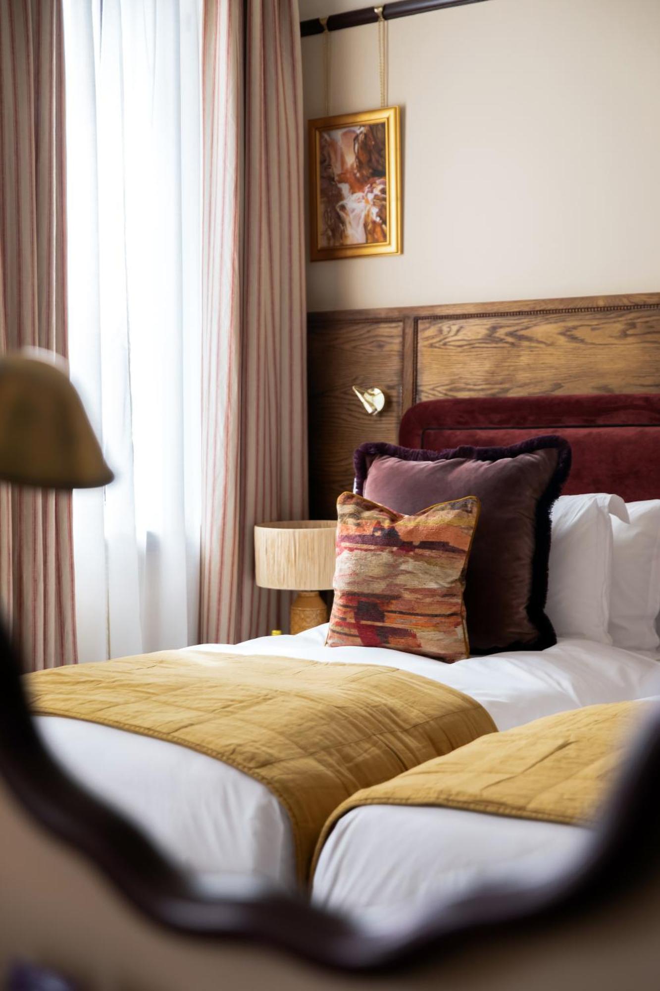 Red Lion Hotel Радлетт Экстерьер фото